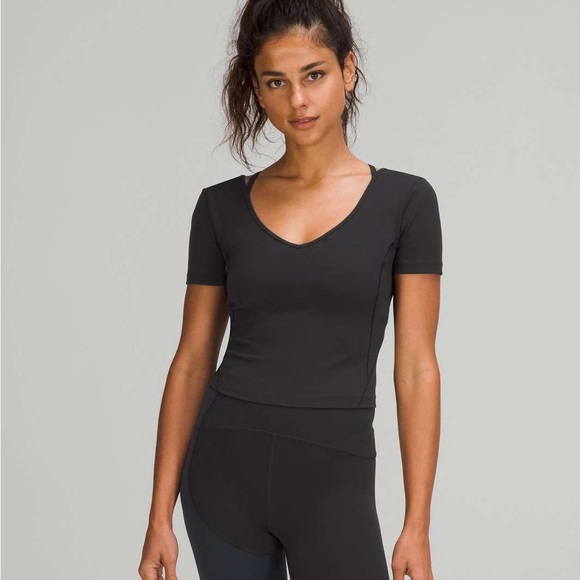 Lululemon Align T-Shirt Black Women's Size 2 Stretch Yoga Gym Casual Preppy Crop - Picture 1 of 7